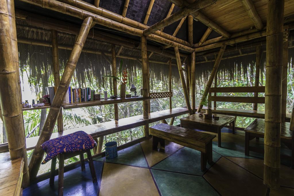 Universo Pol Bamboo Hostel Морро-де-Сан-Паулу Экстерьер фото