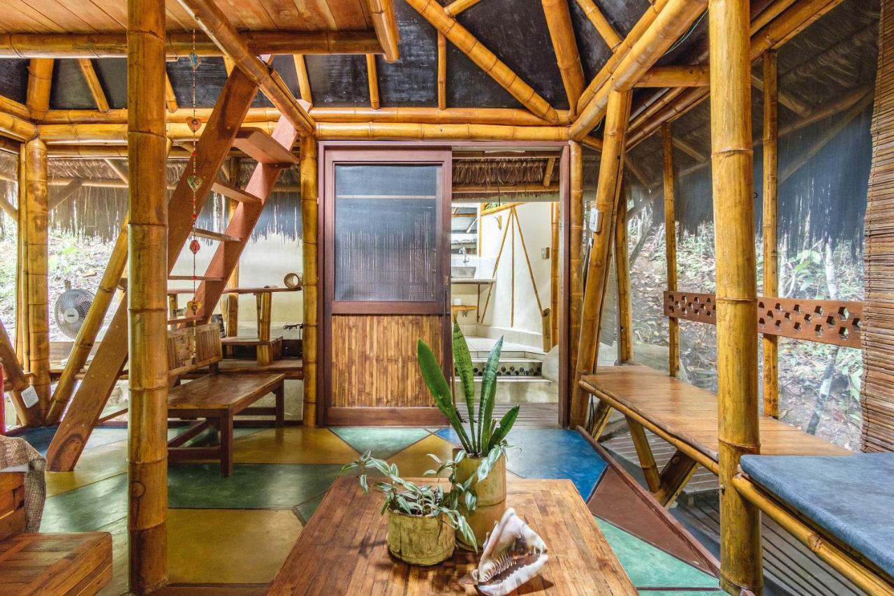 Universo Pol Bamboo Hostel Морро-де-Сан-Паулу Экстерьер фото